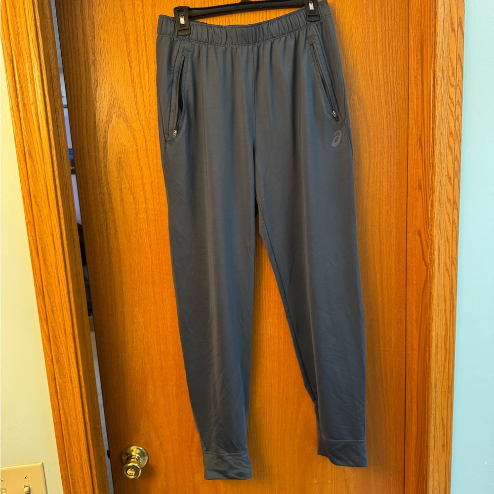 ASICS Men's Charcoal Joggers With Zippered Pockets